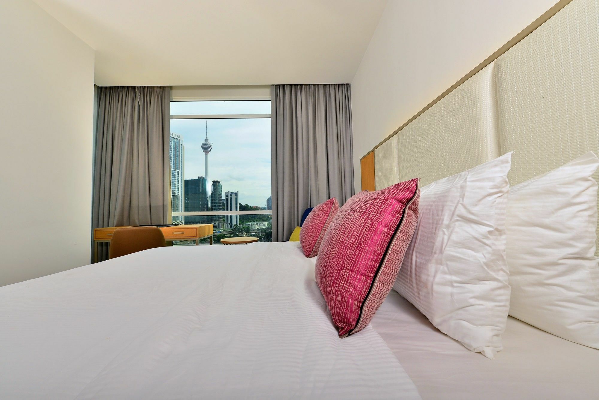 Tamu Hotel & Suites Kuala Lumpur Exteriör bild